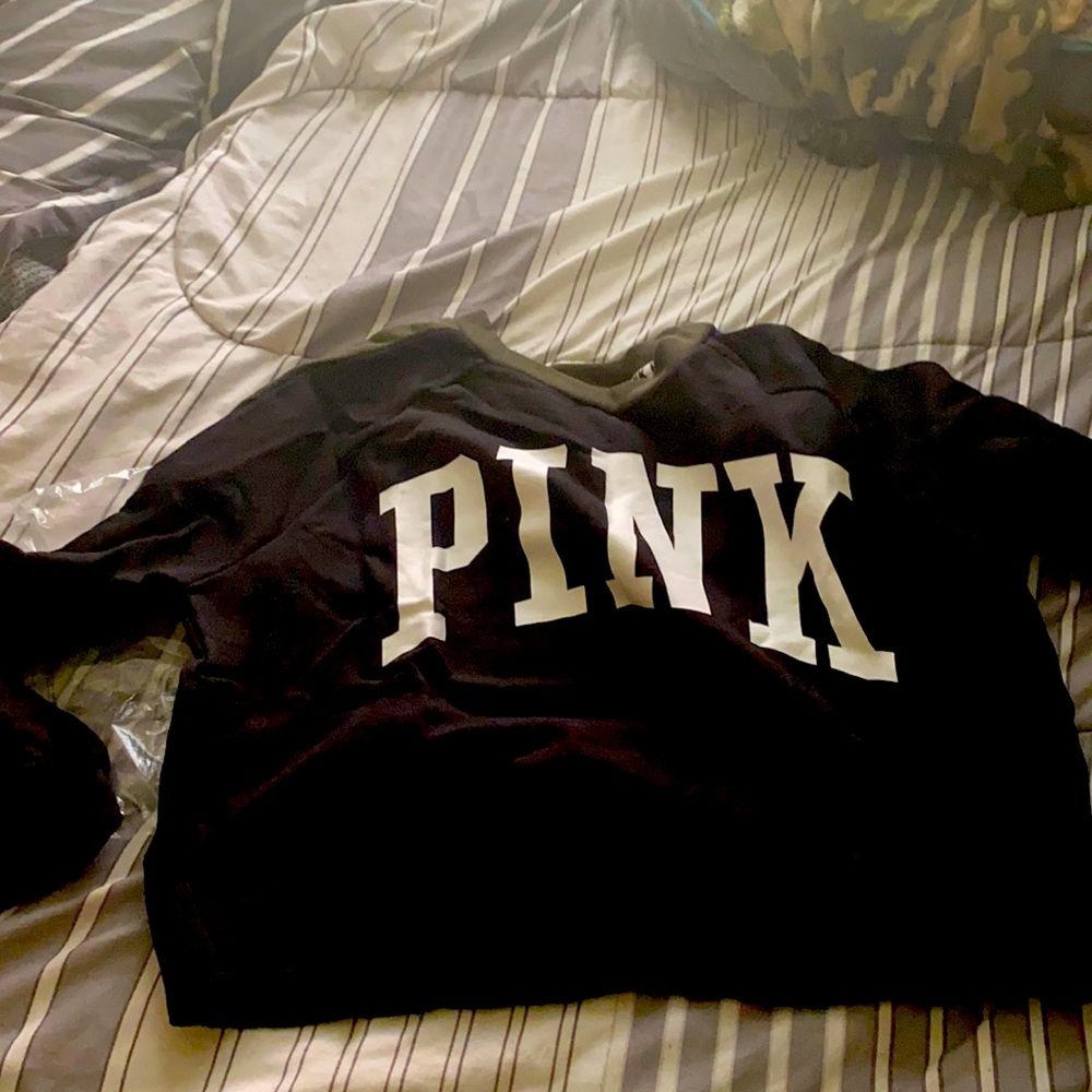 Pink sweatshirt mid length